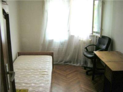 Vanzare apartament 3 camere decomandat in Manastur zona Ion Mester, Cluj Napoca