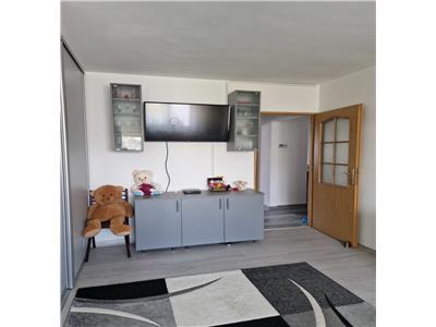 Vanzare apartament 2 camere decomandate in Zorilor- zona Piata Zorilor