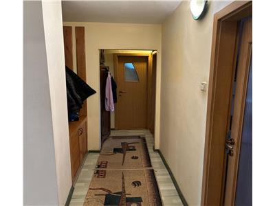 Vanzare apartament 4 camere decomandat zona Profi Grigorescu, Cluj Napoca