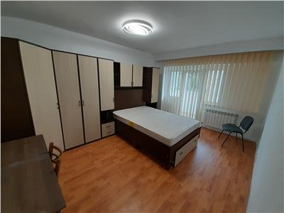Inchiriere apartament 3 camere zona Piata Zorilor UMF, Cluj-Napoca