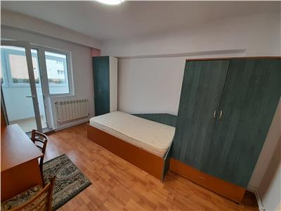 Inchiriere apartament 3 camere zona Piata Zorilor UMF, Cluj Napoca