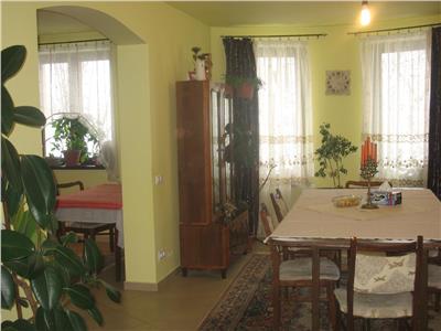 Vanzare proprietate compusa din 2 case in A.Muresanu, Cluj Napoca