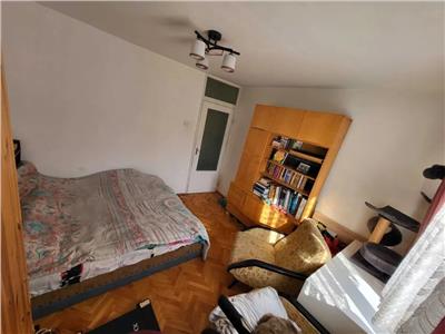 Vanzare apartament 3 camere Gheorgheni in apropiere de Piata Cipariu, Cluj Napoca