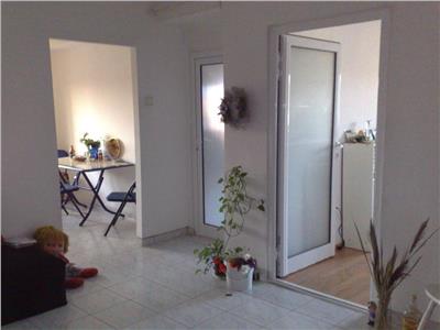 Vanzare apartament 3 camere confort sporit zona Calvaria Manastur, Cluj Napoca