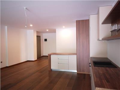 Inchiriere apartament 3 camere cu terasa de 140 mp in complex rezidential de lux, zona Buna Ziua,