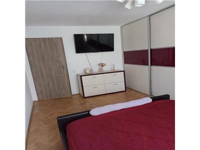 Vanzare apartament 3 camere Manastur zona Primaverii, Cluj Napoca