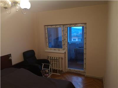 Vanzare apartament 3 camere decomandate renovat in Gheorgheni  zona Titulescu