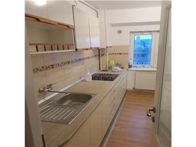 Vanzare apartament 3 camere decomandate renovat in Gheorgheni- zona Titulescu