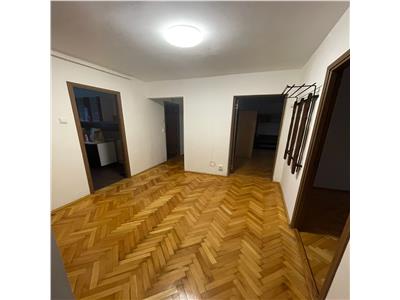 Vanzare apartament 4 camere decomandat Manastur zona BIG, Cluj-Napoca