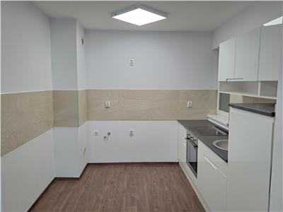 Vanzare apartament 2 camere bloc nou cu parcare in Buna Ziua  zona Grand Hotel Italia