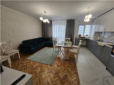Inchiriere apartament 3 camere decomandat, Manastur strada Parang, Cluj-Napoca