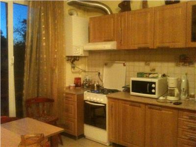 Inchiriere Apartament 3 camere deosebit in  Andrei Muresanu