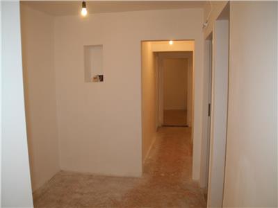 Vanzare Apartament 3 camere zona Olimpia, Manastur, Cluj Napoca