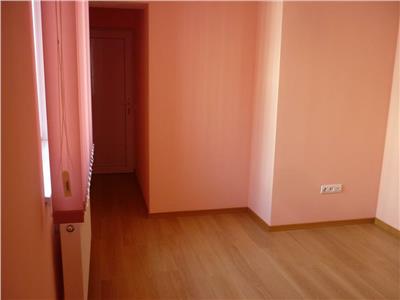 Inchiriere Apartament 4 camere modern zona Centrala, Cluj Napoca