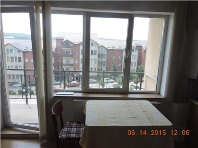 Inchiriere Apartament 2 camere in bloc nou zona Baciu Petrom