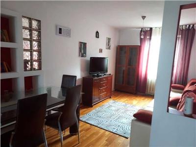 Inchiriere apartament 4 camere in Manastur  strada Negoiu, Cluj Napoca