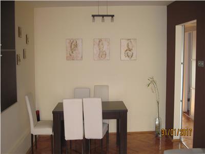 Inchiriere apartament 3 camere decomandate modern in Marasti  str Nirajului, Cluj Napoca