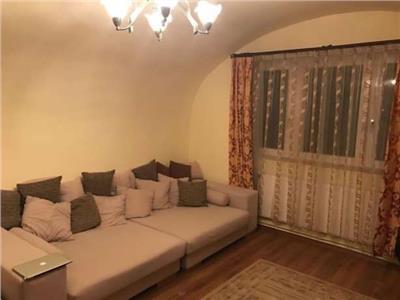 Inchiriere Apartament 3 camere modern in vila in Gruia, Cluj Napoca