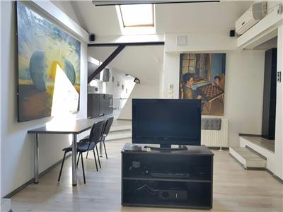 Inchiriere Apartament 5 camere modern in Centru Casa de Cultura