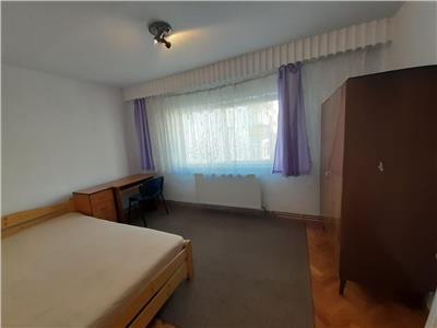 Inchiriere apartament 4 camere decomandate in Manastur, Cluj Napoca