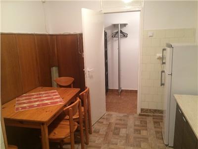 Inchiriere Apartament 3 camere decomandate in Gheorgheni, Cluj Napoca