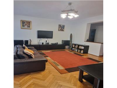Inchiriere apartament 3 camere modern in Plopilor, Cluj-Napoca