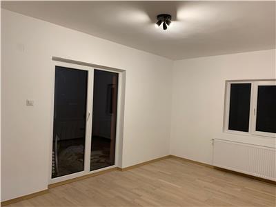 Vanzare apartament 3 camere modern Andrei Muresanu  Alverna