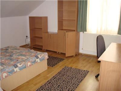 Inchiriere apartament 3 camere in vila zona Zorilor  str Ceahlau, Cluj Napoca
