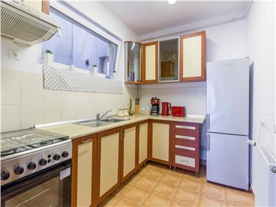 Vanzare apartament 3 camere de LUX in zona Centrala  Traian Mosoiu