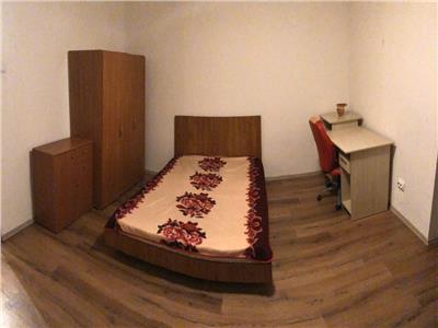 Vanzare apartament o camera zona Manastur, Cluj Napoca