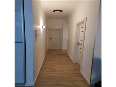 Vanzare apartament 4 camere zona Andrei Muresanu, Cluj Napoca